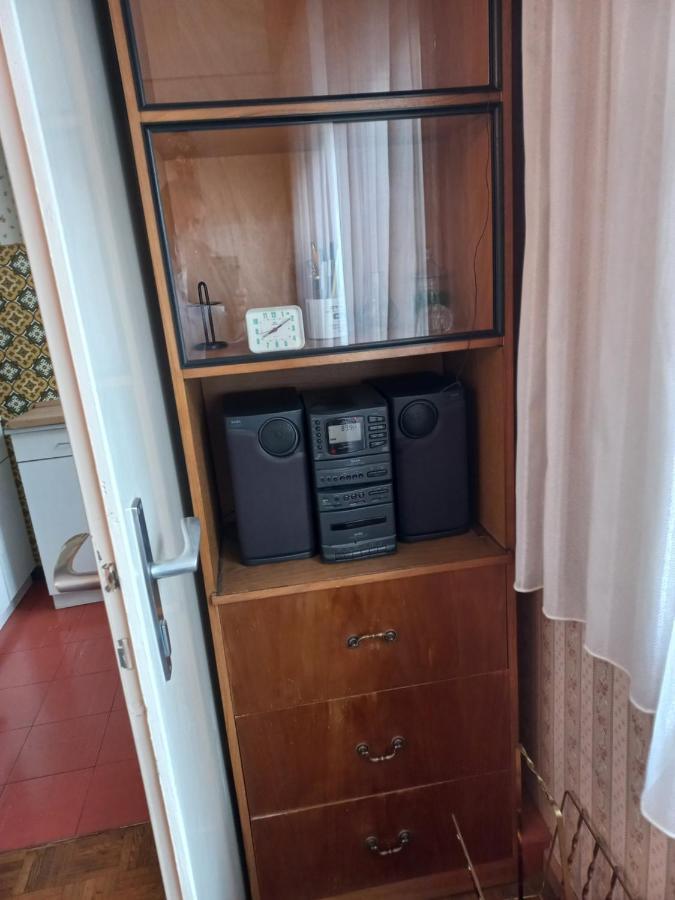 Ferienwohnung ,,Wohnen Wie Zu Grossmutter'S Zeiten'' Viena Exterior foto